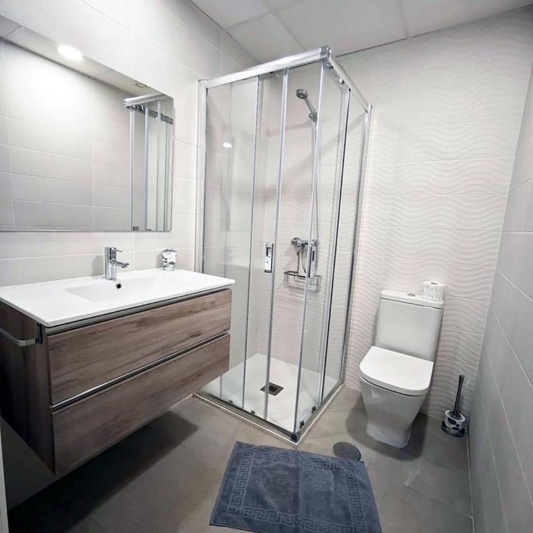 Torremolinos Pool and Sports - Apartamento de 2 dormitorios - 25