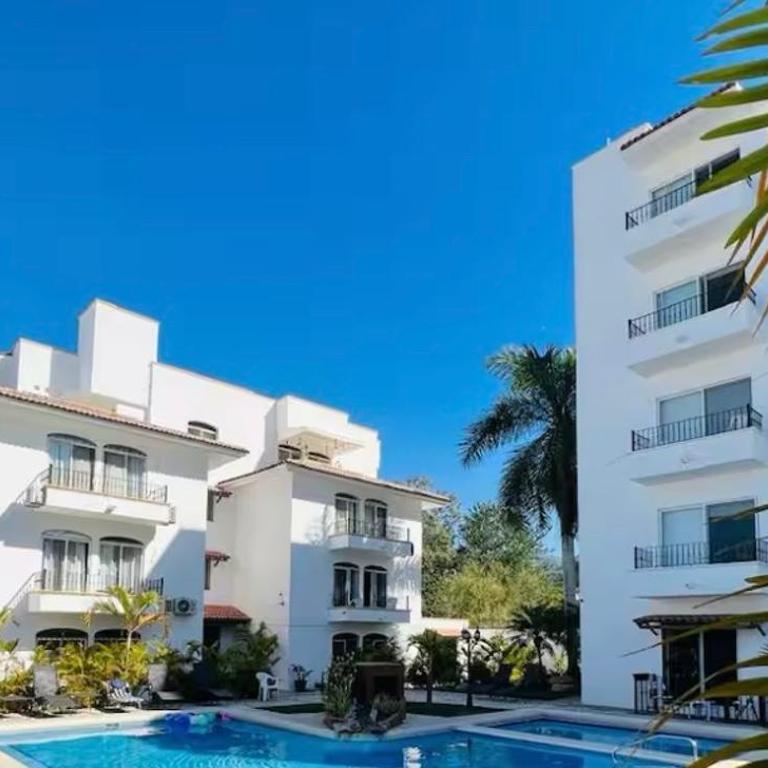 Sorrento Vallarta Apartments - Habitación Doble con vistas a la piscina - 2