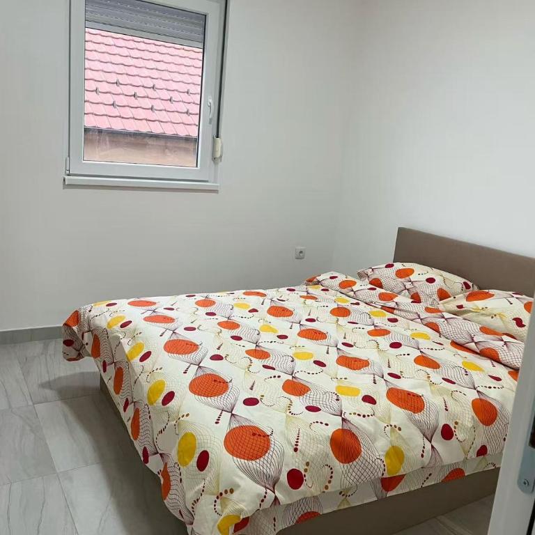 Appartement 2 chambres et 1 salon près de l'aéroport de Belgrade - Apartman sa 2 Spavaće Sobe - 13