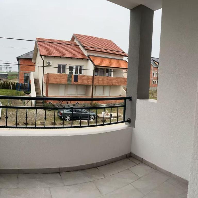 Appartement 2 chambres et 1 salon près de l'aéroport de Belgrade - Apartman sa 2 Spavaće Sobe - 14