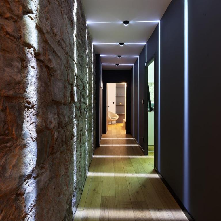 LE LUXURY LOFT - CENTER l DECEMBER MAR-KET l EUROPEAN PARLIAMENT l PARKING l NETFLIX - SPACIOUS & UNIQUE - LE LUXURY LOFT - CENTRE l MARCHÉ DE NOËL l PARLEMENT EUROPÉEN l PARKING l NETFLIX - SPACIEUX & UNIQUE - Two-Bedroom Apartment - 12