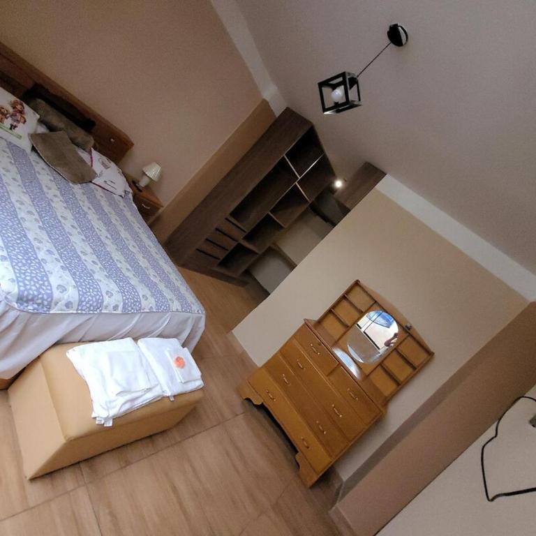 Giovi's house - Two-Bedroom House - 7