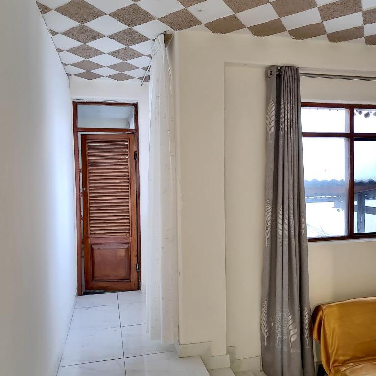 Departamento central Lin - Three-Bedroom Apartment - 27