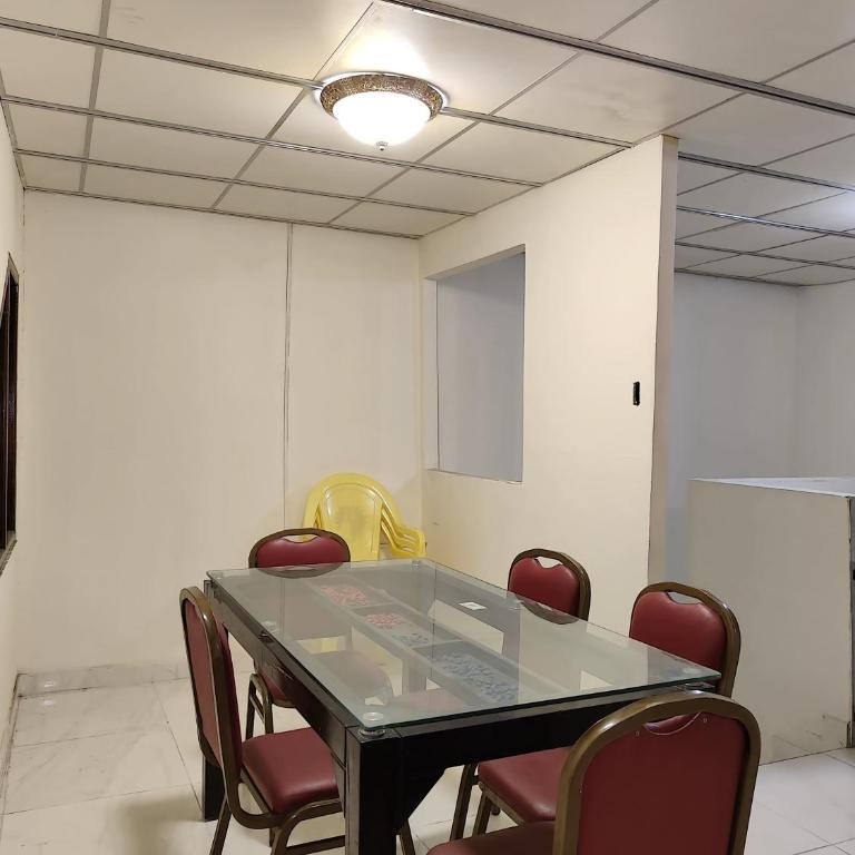 Departamento central Lin - Three-Bedroom Apartment - 34