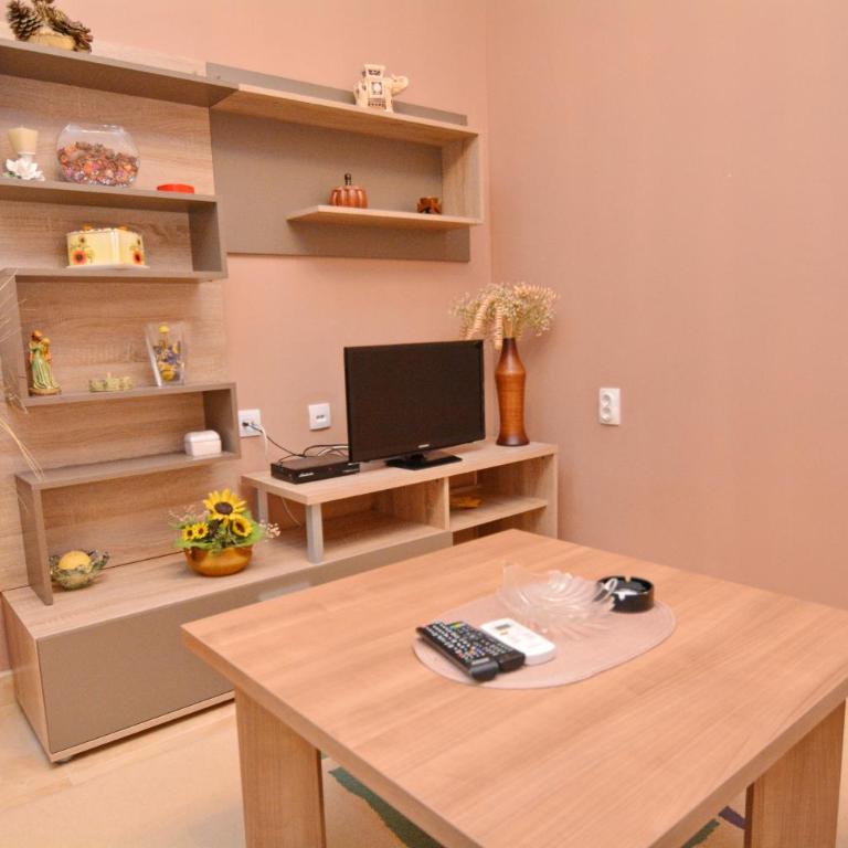Marinero Apartments - Apartment with Balcony - 10