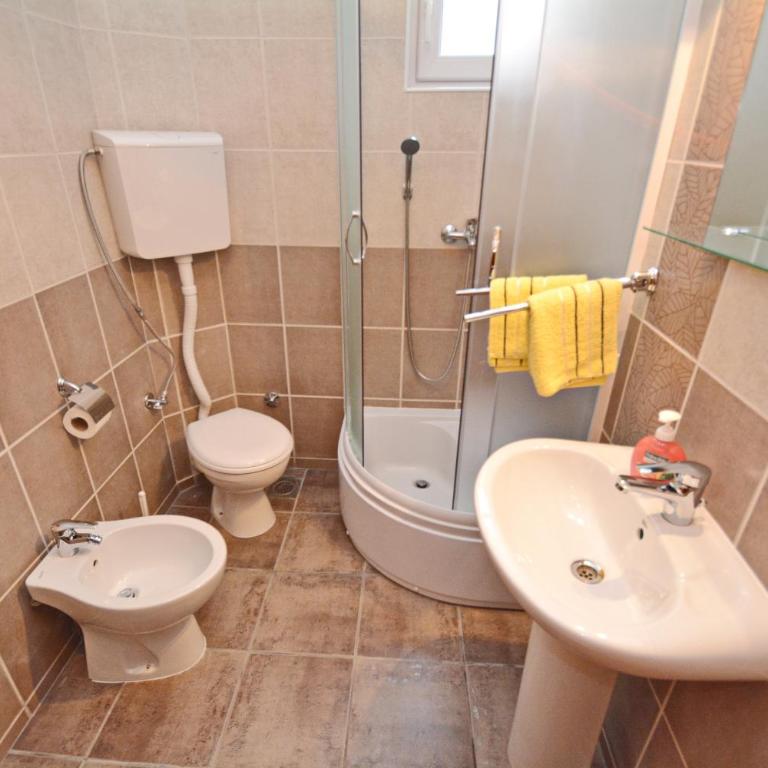 Marinero Apartments - Apartment with Balcony - 6