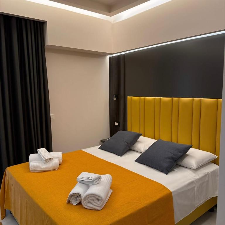 Luxury Home Station - One-Bedroom Apartment - 8