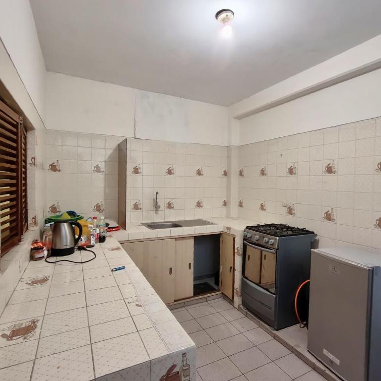 Departamento central Lin - Three-Bedroom Apartment - 4