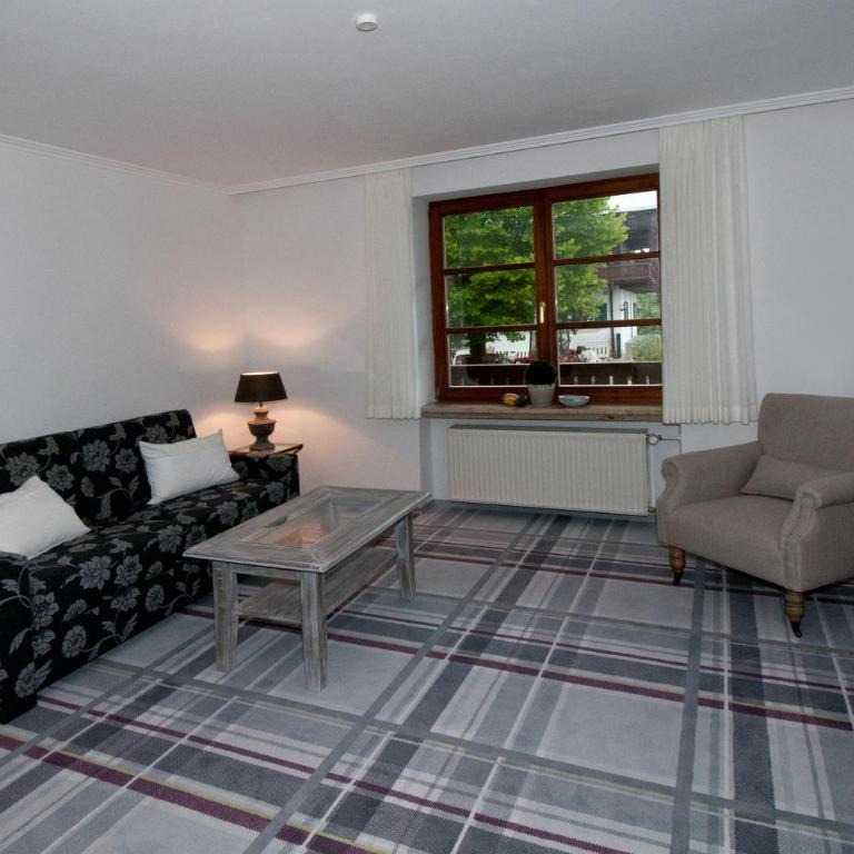 Alpenvilla Berchtesgaden Hotel Garni - Comfort Suite - 2