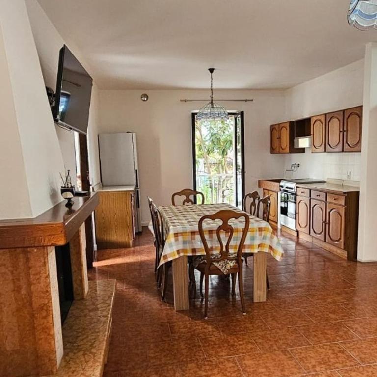 Marilena's large apartament - Appartamento con Vista Lago - 2