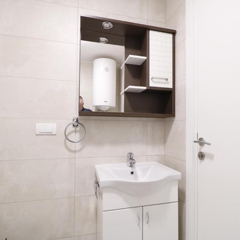 Studio Apartman Valdez 1 - One-Bedroom Apartment - 9