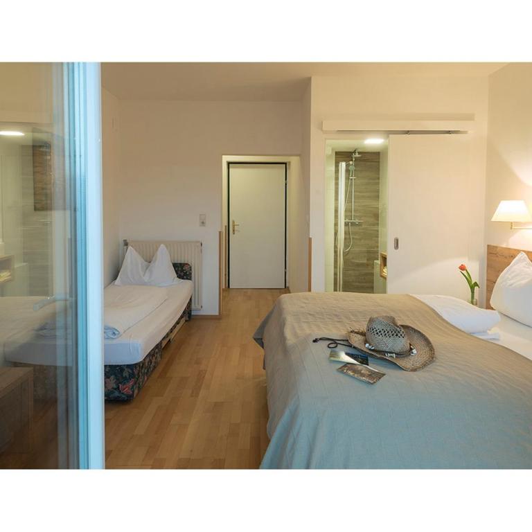 Michlhof - Doppelzimmer mit Balkon - 7