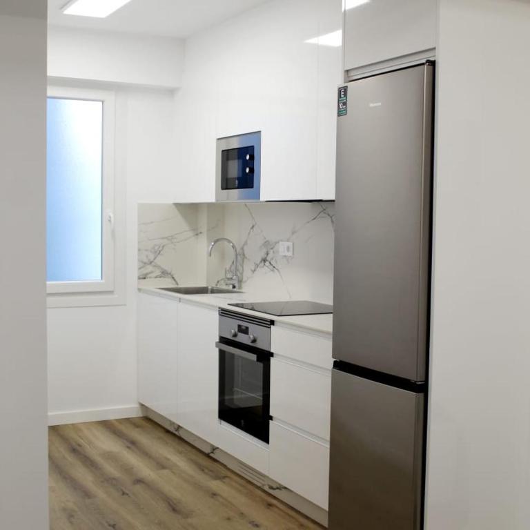 Piso estación de tren de la Coruña - Apartamento de 2 dormitorios - 1