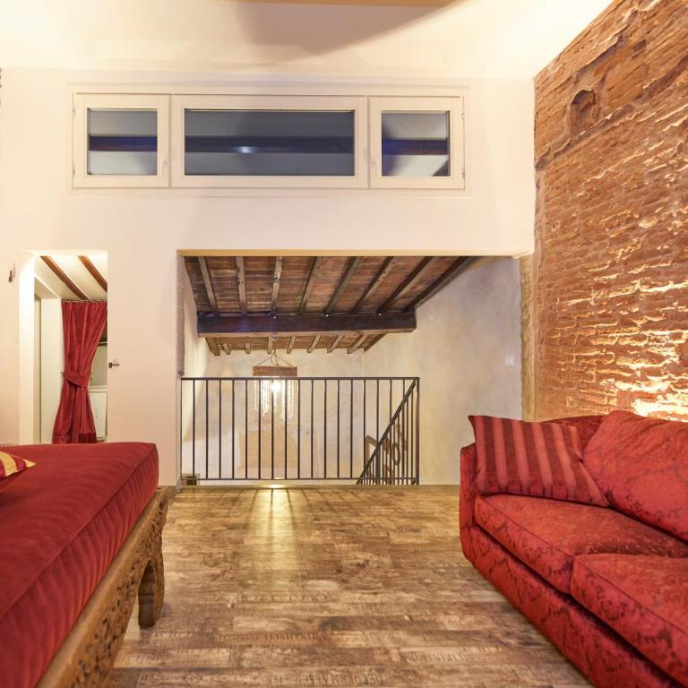 Penthouse with Terrace - Apartment - 16