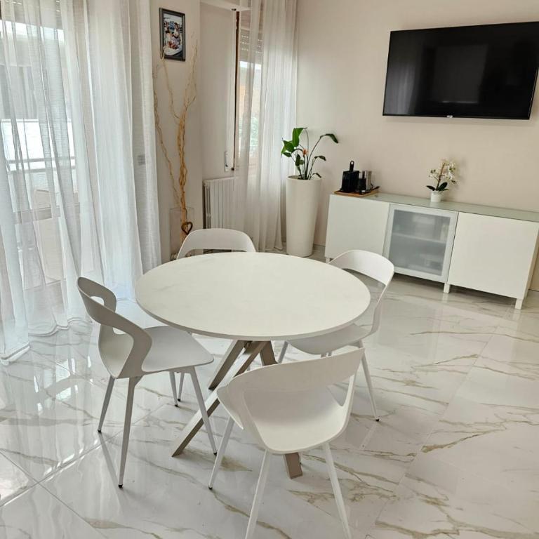 Casa di Theo - Appartamento con 2 Camere da Letto - 2