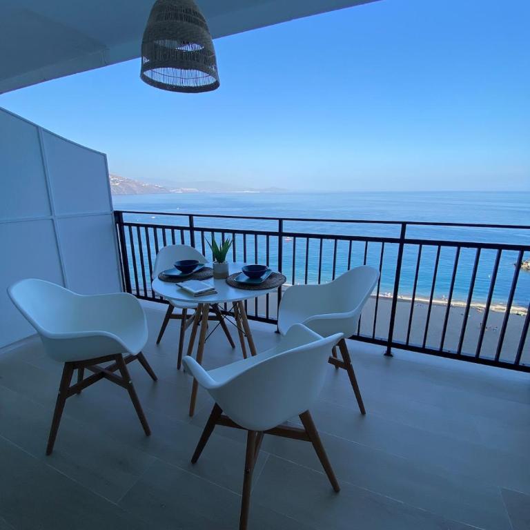 Beachfront apartment in Almuñécar - Apartamento de 2 dormitorios - 3