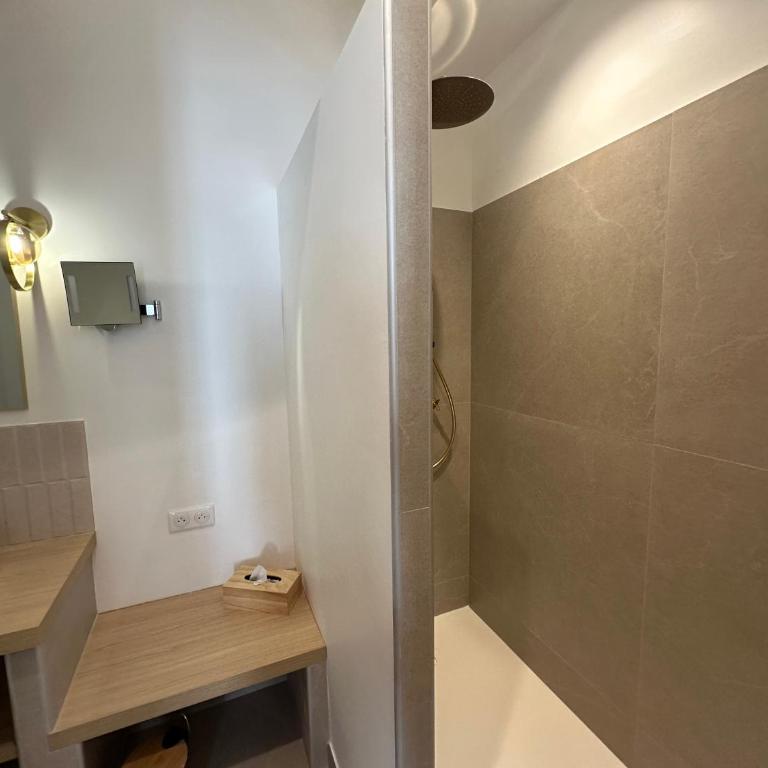 Mas des Romarins, The Originals Relais - Hébergement Prestige (2 Adultes) - 10