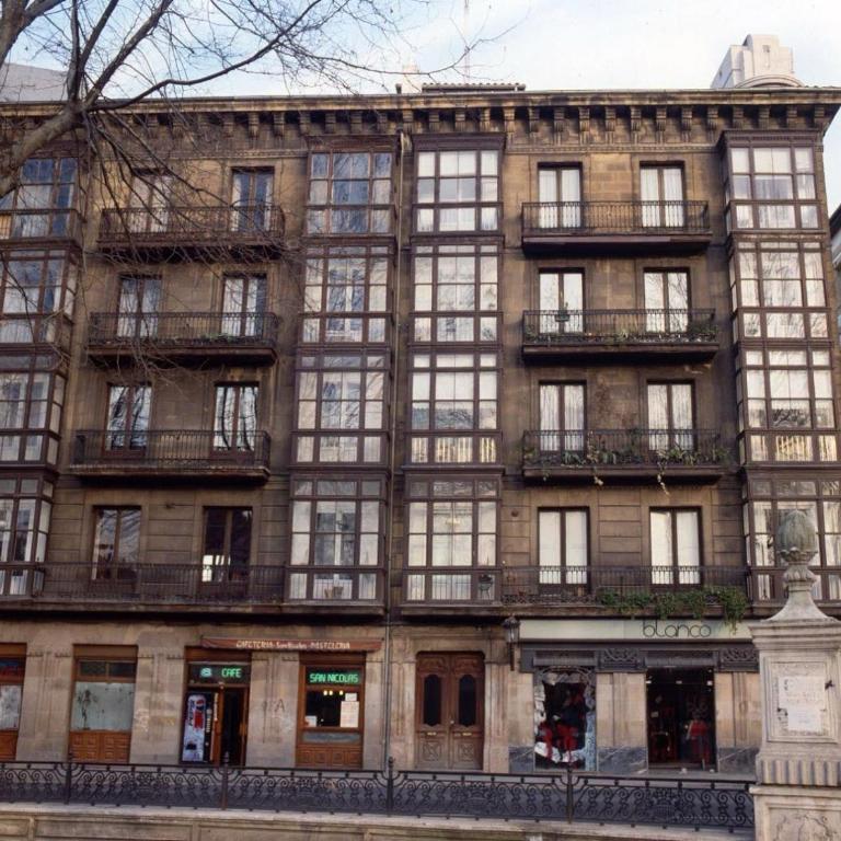 Piso Boutique en el Casco Viejo - Three-Bedroom Apartment - 57