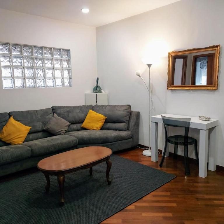 Casa Vacanza Edipo&LiLu' - Appartamento con 2 Camere da Letto - 1