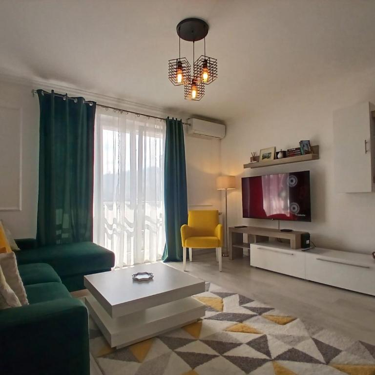 4th Floor Apartment - Two-Bedroom Apartment - 2