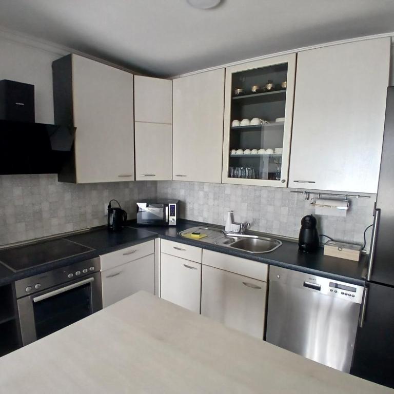 4th Floor Apartment - Two-Bedroom Apartment - 7
