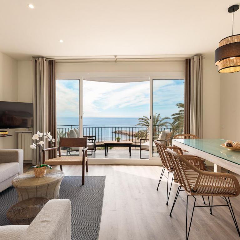 Sitges Group Ocean - Apartamento de 3 dormitorios con vistas al mar - Paseo de la Ribera, 15 - 21