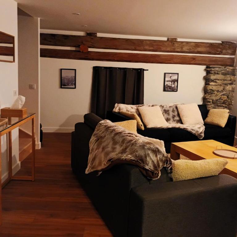 Chalet Serine - St Martin de Belleville - Élégance au coeur des 3 Vallées - Duplex pour 6 - Apartment mit 2 Schlafzimmern - 7