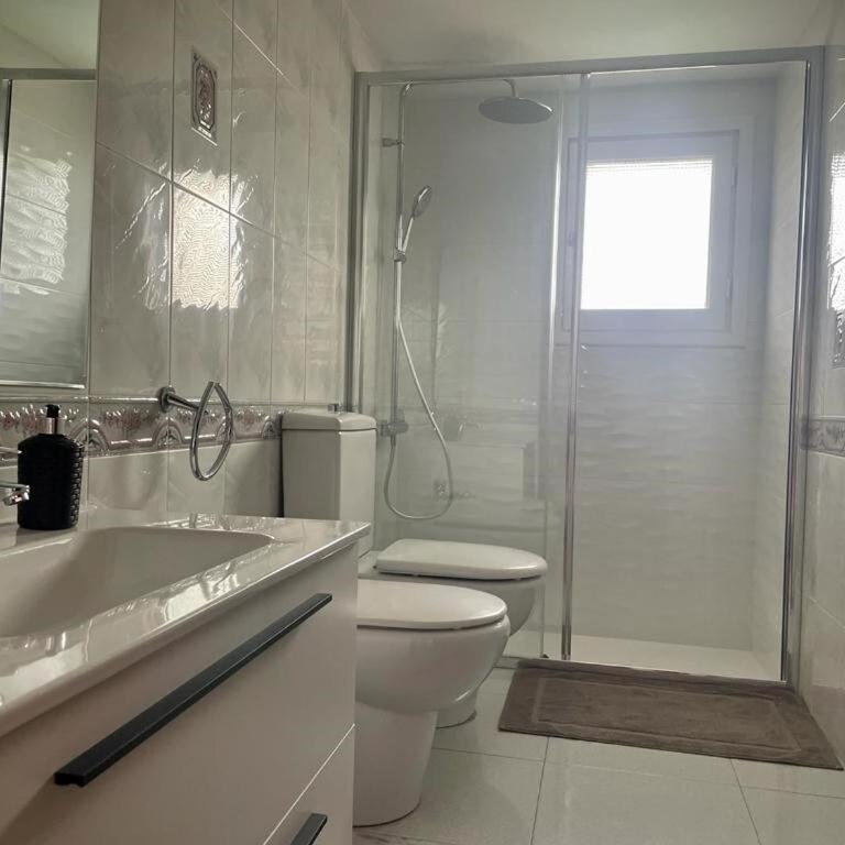 Magnifico ático con vistas, parking y piscina - Apartment mit 3 Schlafzimmern - 34