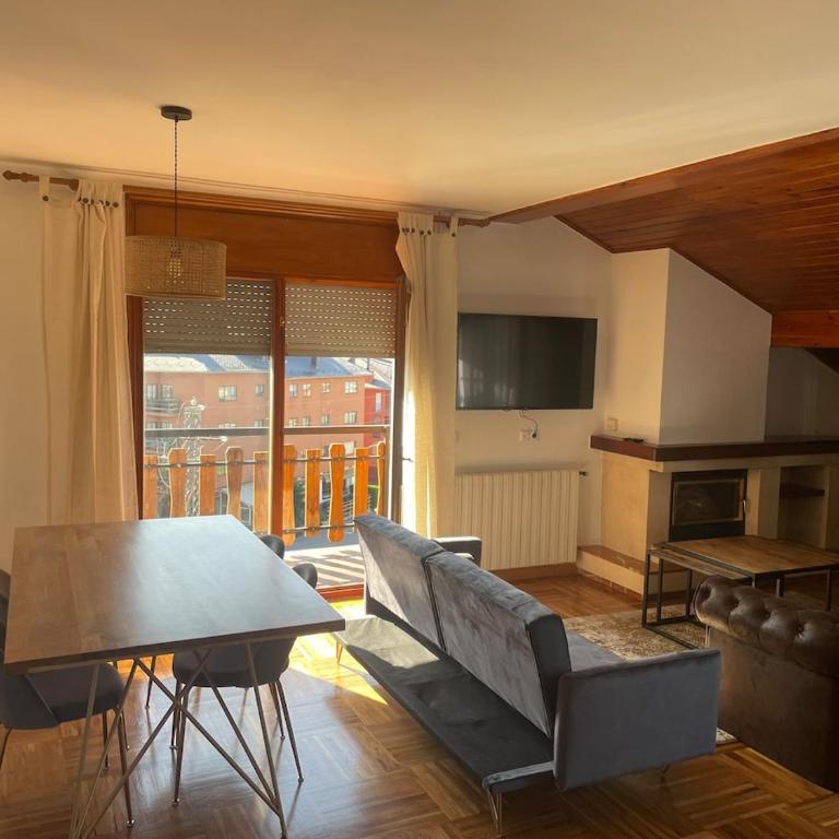 Magnifico ático con vistas, parking y piscina - Apartment mit 3 Schlafzimmern - 16