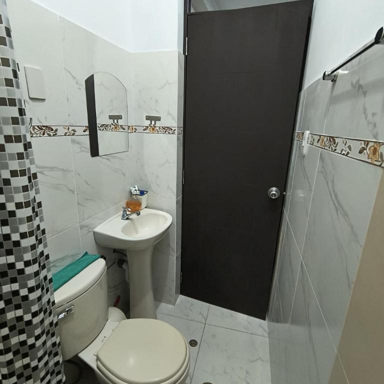 Mini departamento acogedor en el centro de Huánuco - One-Bedroom Apartment - 9