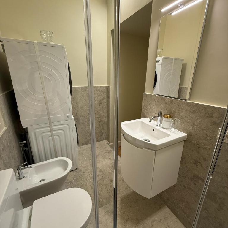 Luxury Design 1BR 1BA High Ceilings Central Milan - Appartamento con 1 Camera da Letto - 29