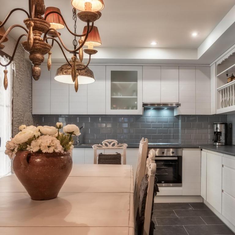 Casa Natal del Gigante de Sallent - Four-Bedroom House - 7