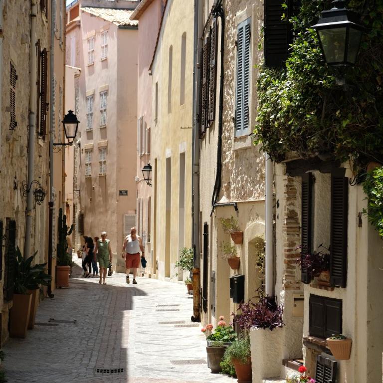 TDR - Fabulous - 5 STARS Terrace - 4pax Old Town - Appartement 1 Chambre - 35