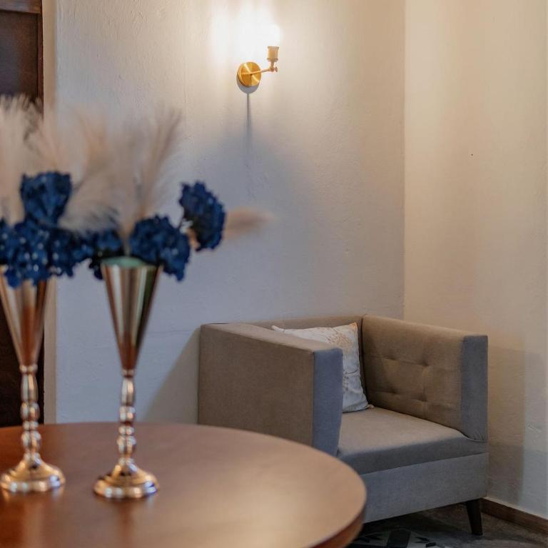 Casa Blanca - Three-Bedroom Villa - 25
