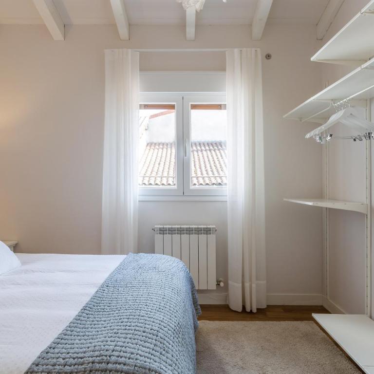 El Pañuelico de Estafeta- ático con terraza by Clabao - Apartamento Superior con vistas a la ciudad - 21