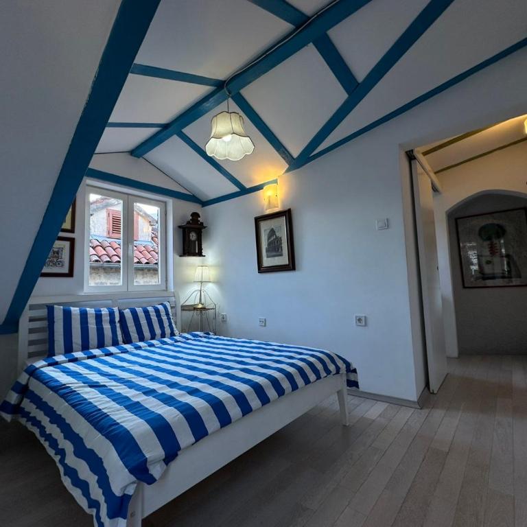 Charming apartment with a terrace - Deluxe One-Bedroom Apartment with City View - 14