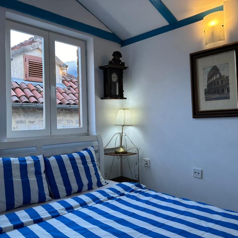 Charming apartment with a terrace - Deluxe One-Bedroom Apartment with City View - 13