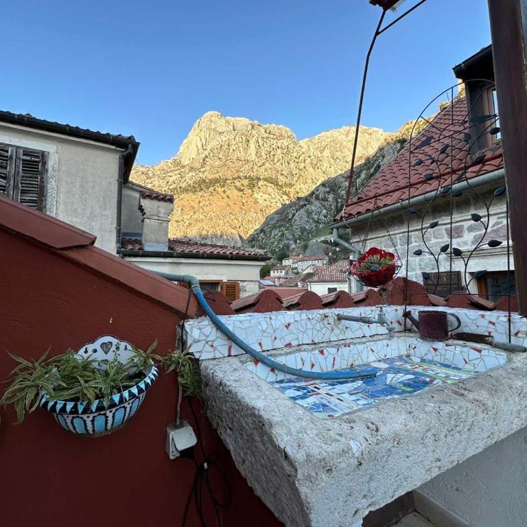 Charming apartment with a terrace - Deluxe One-Bedroom Apartment with City View - 11