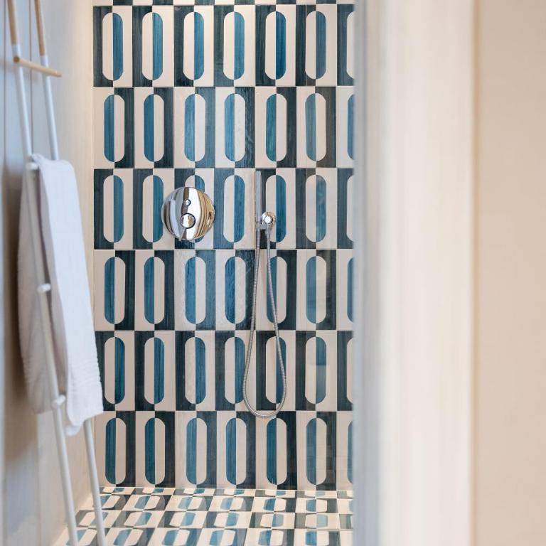 Oikos Rooms - Grande Chambre Double - 21