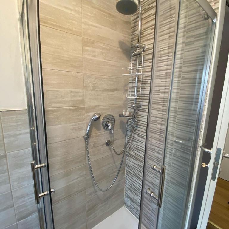 B&B Tanda Rooms Olbia - Camera Tripla - 16