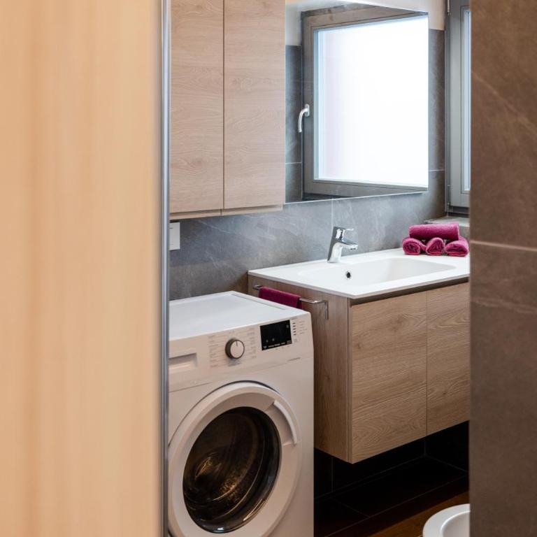 Apartments and holidays Cav Chiara Tione di Trento - Appartamento - Piano Terra - 9