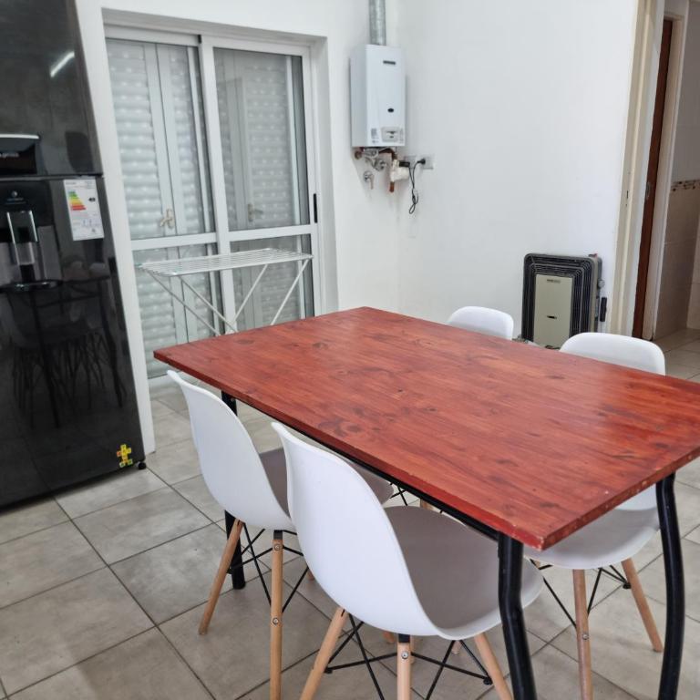 Departamento Familiar muy amplio - Apartamento de 1 dormitorio - 6