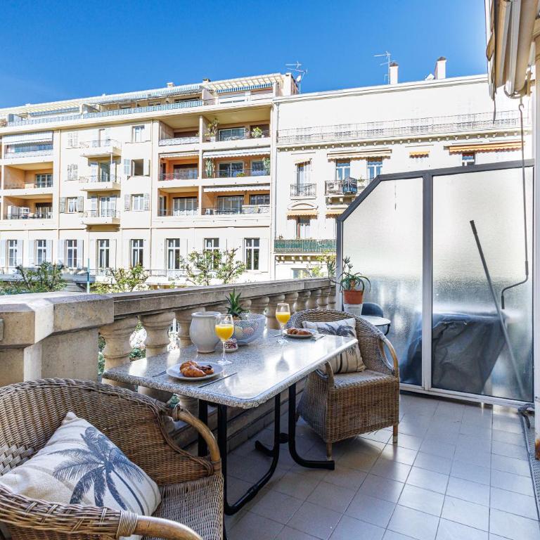 Le Victoria, élégant T2 au bord des plages, piscine, sauna - Appartement avec Terrasse - 18