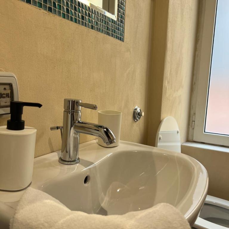TYPICAL ROMAN HOUSE OF ROMA Sorinahome - Appartamento con 2 Camere da Letto - 10