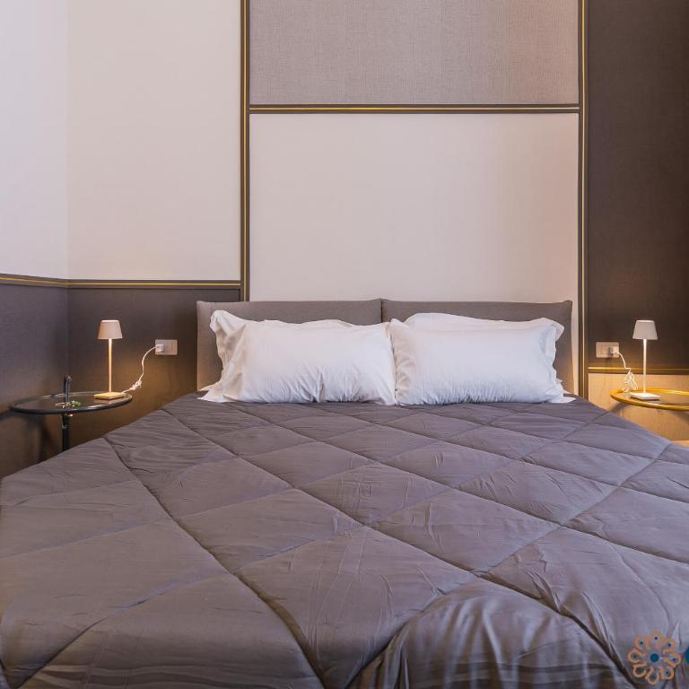 Palazzo Piccinni 97 by Apulia Accommodation - Camera King - 6