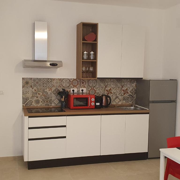 Pitti Rainbow - Deluxe Apartment - 3