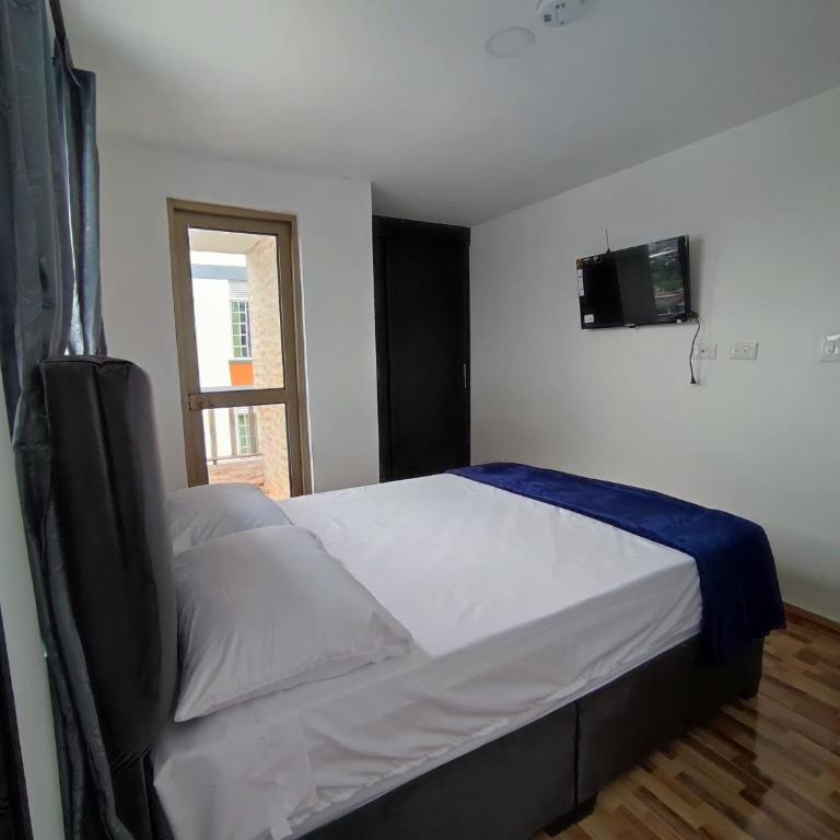 Apartahotel JDK - Habitación Doble con balcón - 4