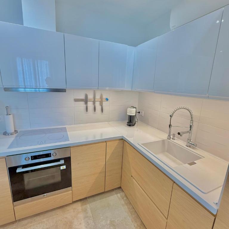 "Le Nid Douillet" 6 personnes de 60m2 au coeur de ville avec terrasse, parking gratuit - Two-Bedroom Apartment - 22