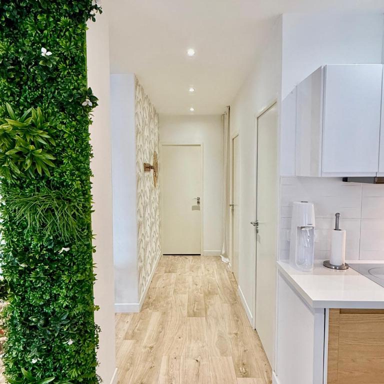 "Le Nid Douillet" 6 personnes de 60m2 au coeur de ville avec terrasse, parking gratuit - Two-Bedroom Apartment - 12