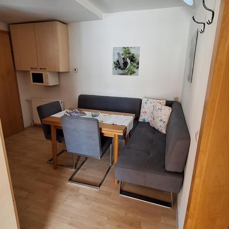 Landhaus Lehner - Apartment mit Blick auf die Berge - 12